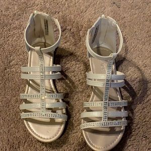 Girls Sandals with Zipper back